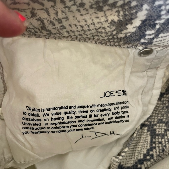 Joe's Jeans The Luna high rise cigarette in pristine snake - Picture 11 of 12